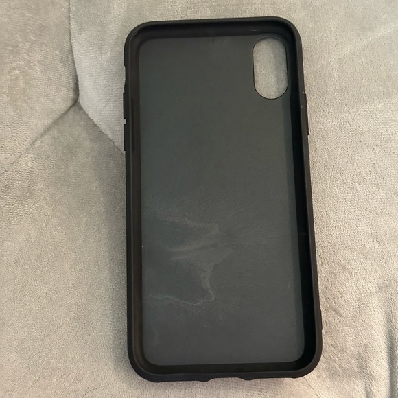 Designer inspired phone case - Picture 2 of 3